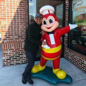 Meet your Posher, Macho